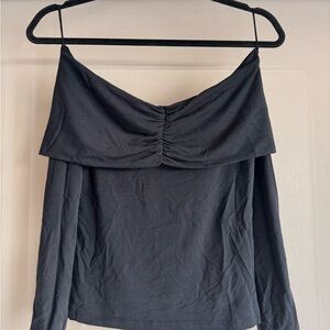 Wilfred Black Off-Shoulder Top